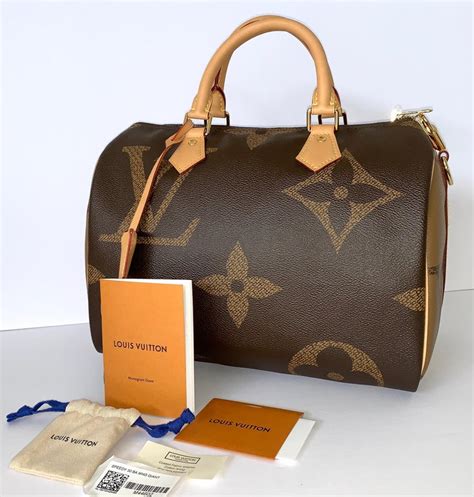 lv speedy 30 size in inches|Lv bag speedy 30 price.